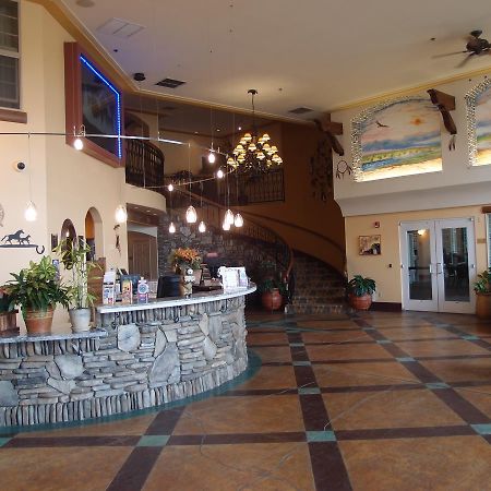 The Lodge At Rolling Hills Casino & Resort Корнинг Екстериор снимка