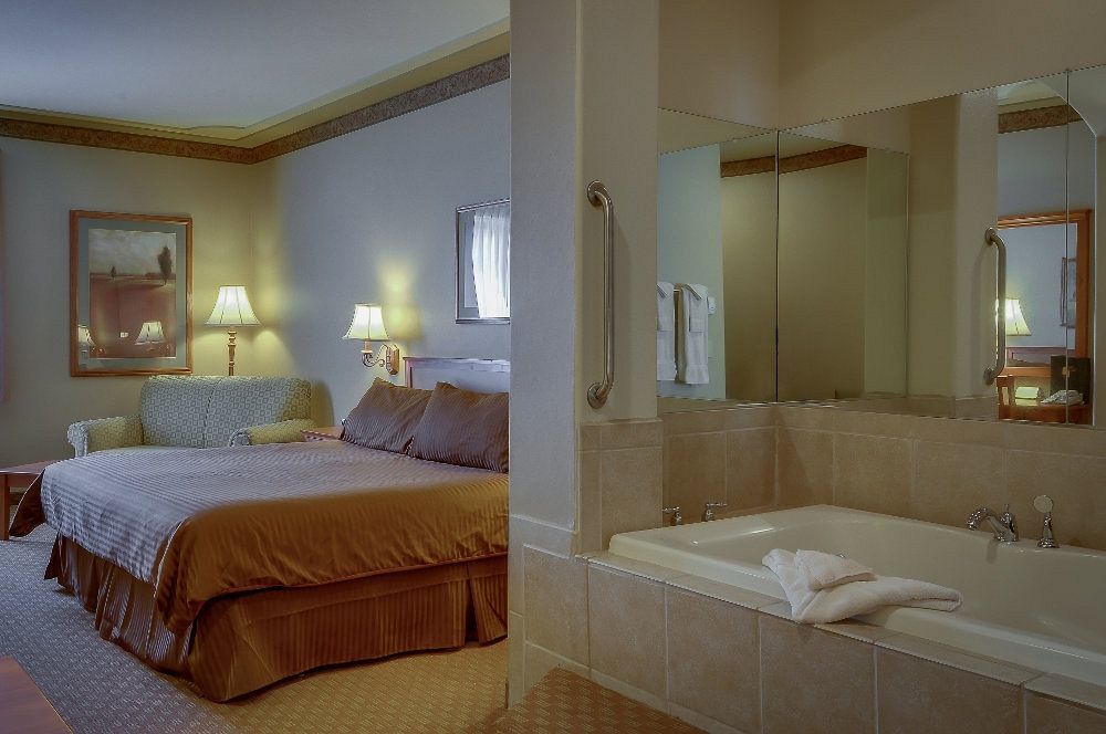 The Lodge At Rolling Hills Casino & Resort Корнинг Екстериор снимка