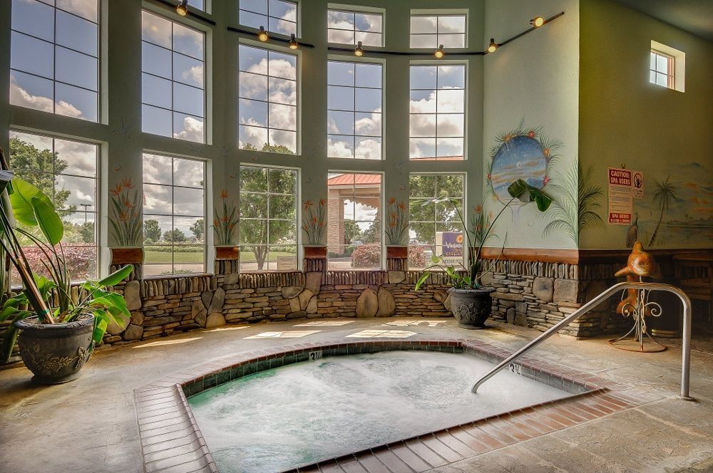 The Lodge At Rolling Hills Casino & Resort Корнинг Екстериор снимка